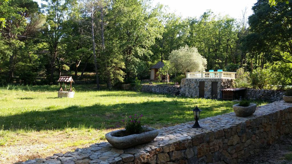 Le Donjon Des Combes Et Son Spa Fayence Pokój zdjęcie
